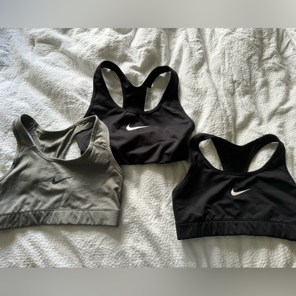 Nike Dri-Fit sports bras barely worn